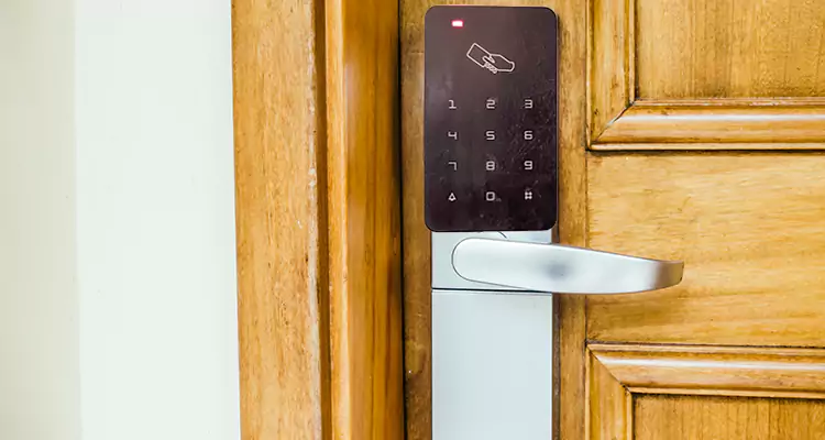 Keyless Hotel Door Locks Repair in Alafaya, FL